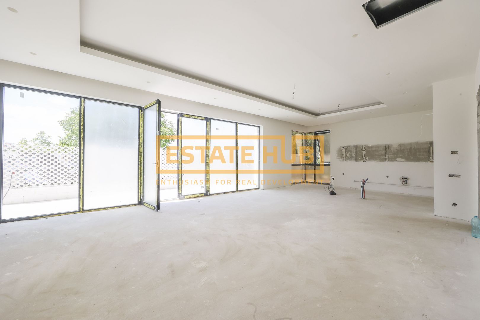 Vila in ansamblu exclusivist, acces la piscină și facilități premium - Poză 6