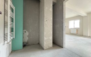 Apartament cu 3 camere/60 mp/CF/zona Terra/Pret Redus. - Poză 9