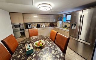 Casa 3 camere, 554 mp teren, pretabila pentru birouri, zona Lipoveni - Poză 10