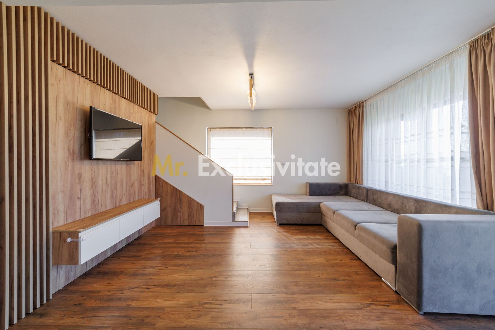 Casa cu 5 camere, Babana, AG - Poză 1