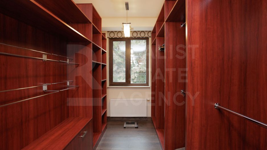 Chirie, Casa, 6 camere, Râscani - Poză 32