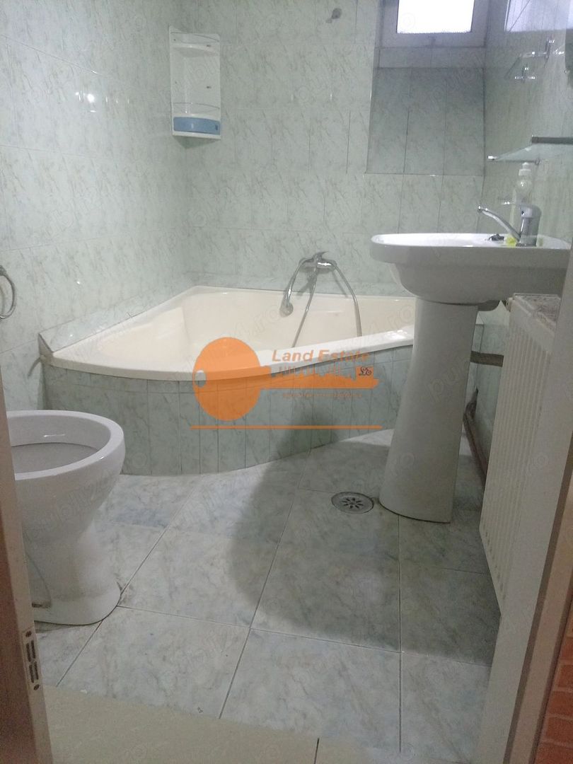 Apartament 3 camere B-dul Regina Elisabeta - Poză 7