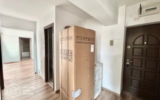 Apartament 3 camere, decomandat, zona Micalaca - Poză 10