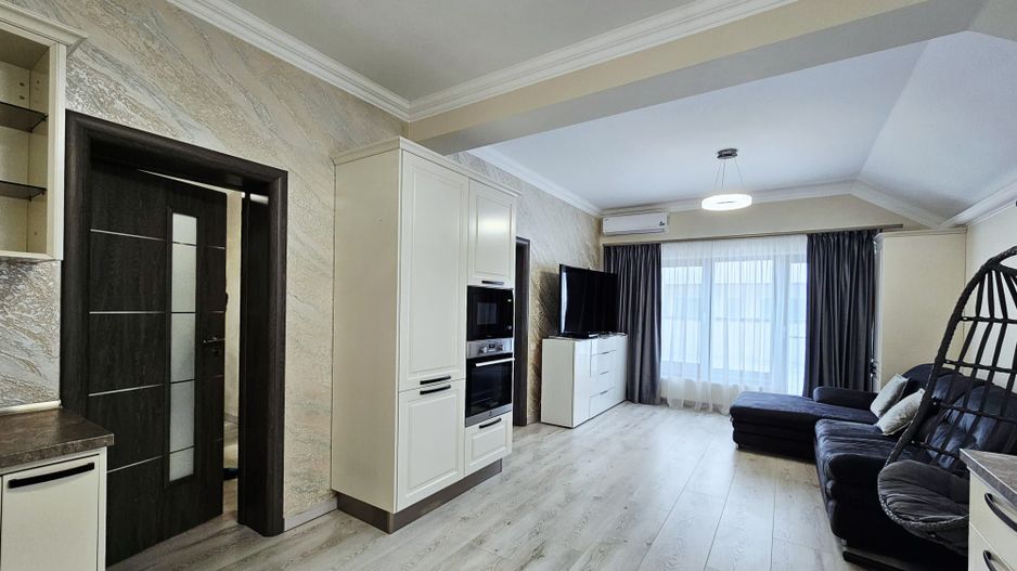 Apartament 2 camere de vanzare Brasov Tractorul terasa mare - Poză 3