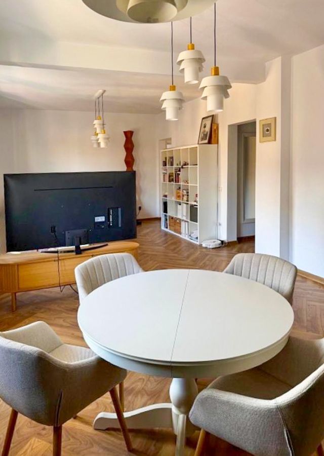 Chirie | Apartament 3 camere | Universitate | Bloc Interbelic - Poză 1