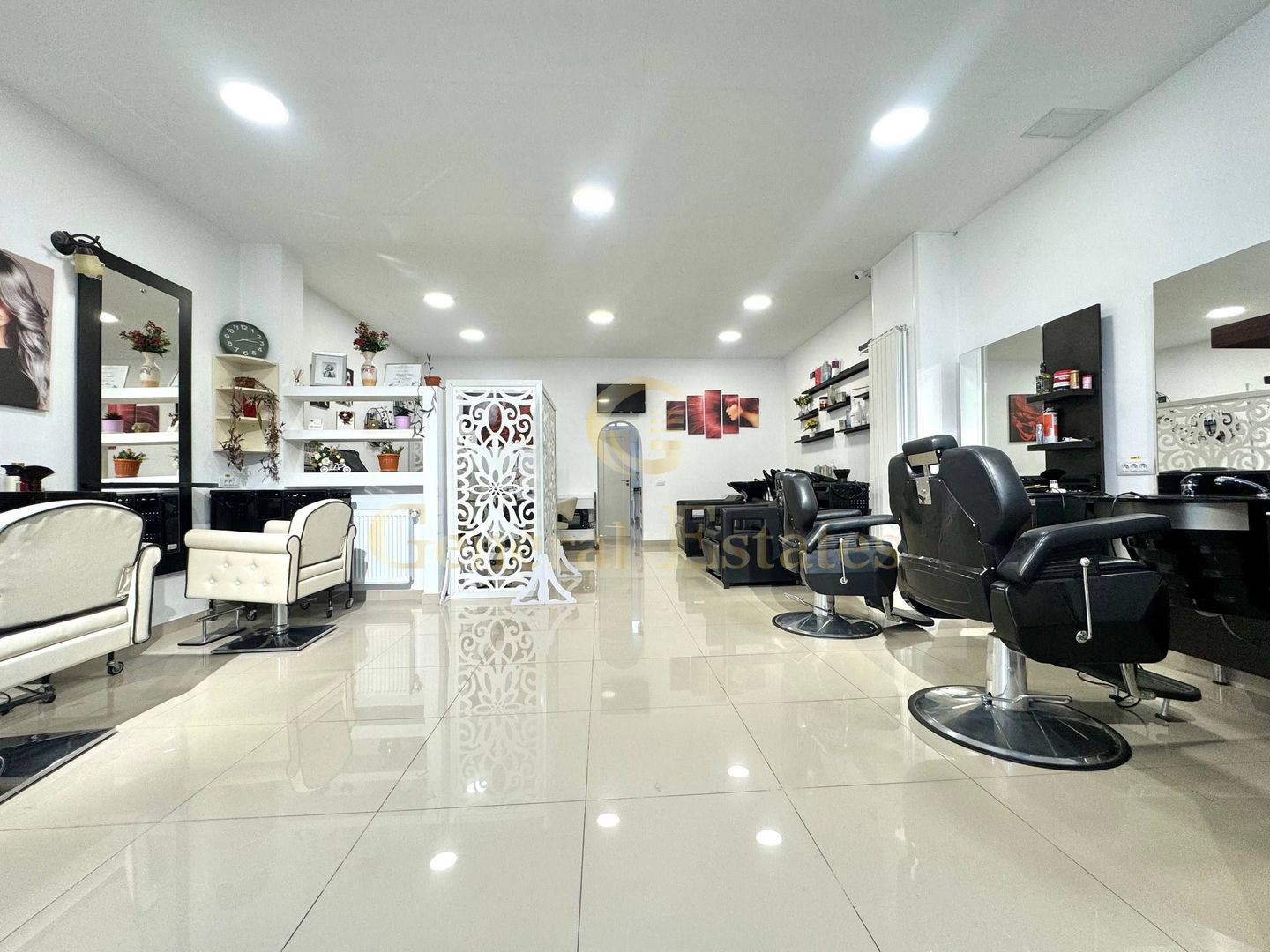 De Vânzare Salon de înfrumusețare - Afacerea este activa ! - Poză 1