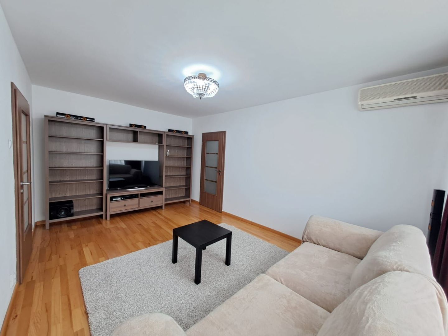Apartament 3 camere Parc IOR plus loc de parcare inclus - Poză 2