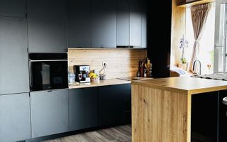 Apartament cu 3 camere Hlincea - 127.000 Euro - Poză 2