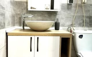 # închiriez garsonieră Alexandru cel Bun (la Familial) - Poză 4