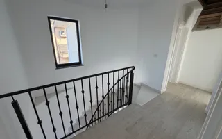 Casa individuala. 172 mp utili. Garaj. Disponibila imediat - Poză 27
