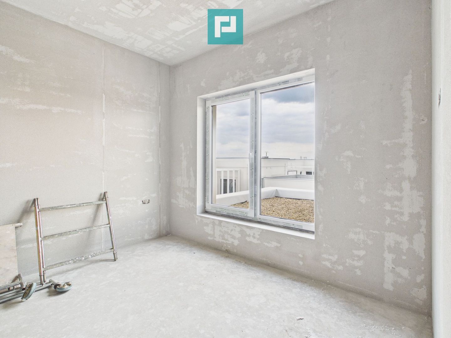 Duplex în Săcălaz despartit prin cameră tehnica - Poză 15