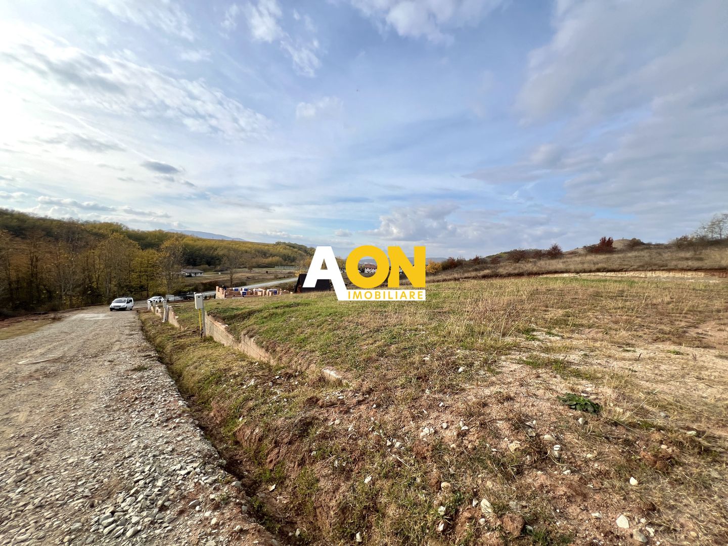 Teren 827mp, toate utilitatile, com. Ciugud, sat Teleac - Poză 2