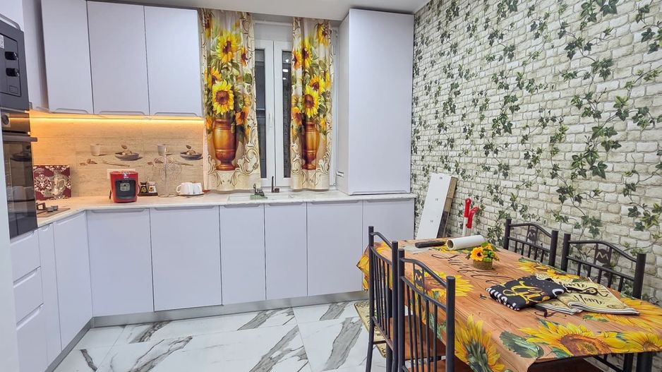 TITAN - Ozana | Chirie 3 Camere | Centrala + Parcare - Poză 3