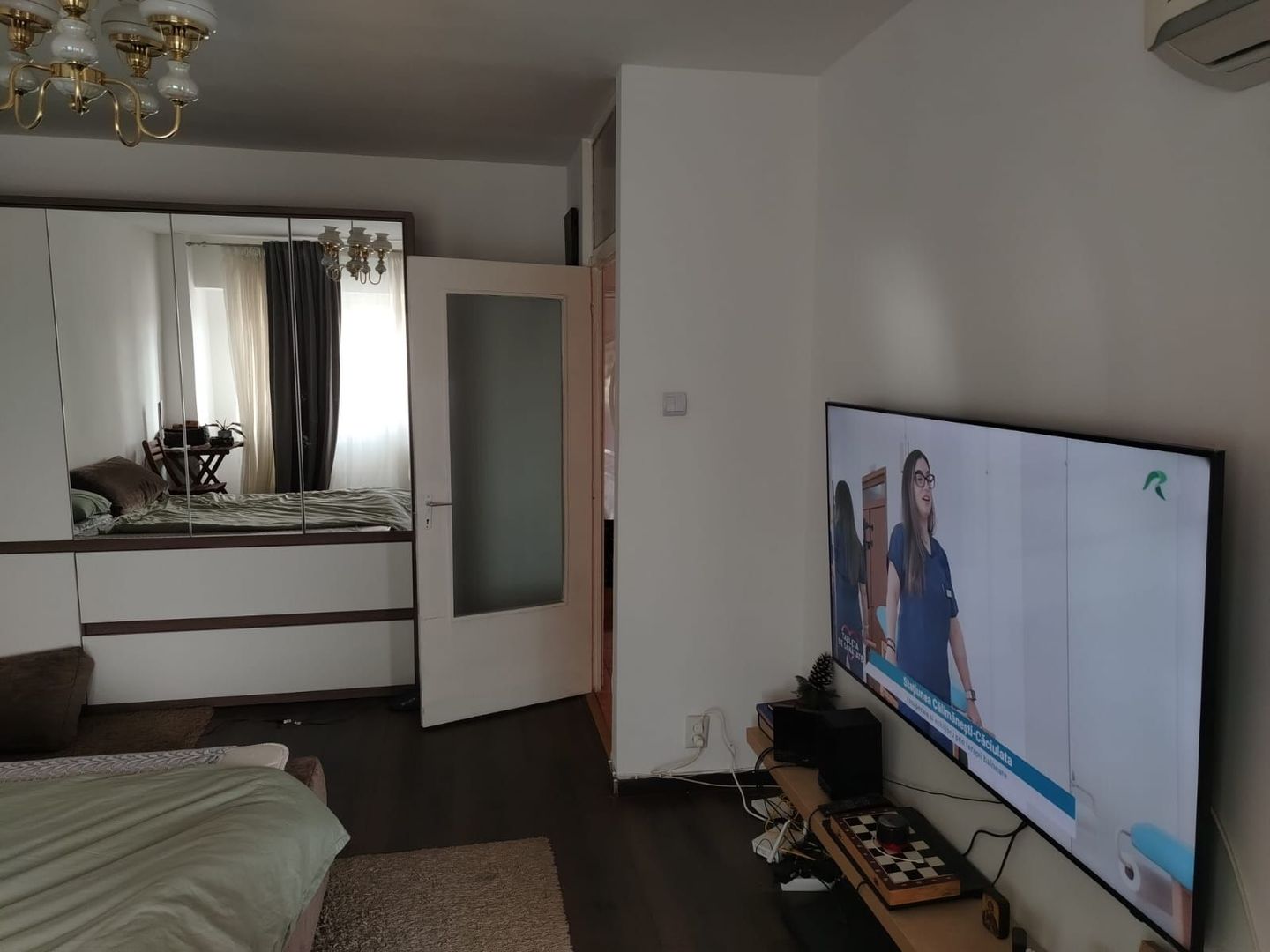 Garsonieră de vânzare - Poză 1