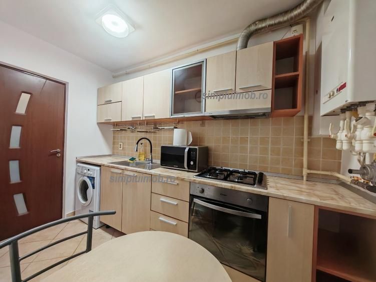 Mobilat Utilat Apartament cu 2 Camere Aproape de Metrou - Poză 6