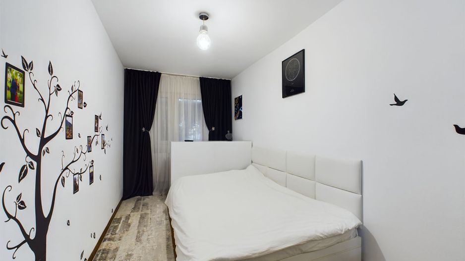 Apartament cu 4 camere în zona Şagului - Poză 2