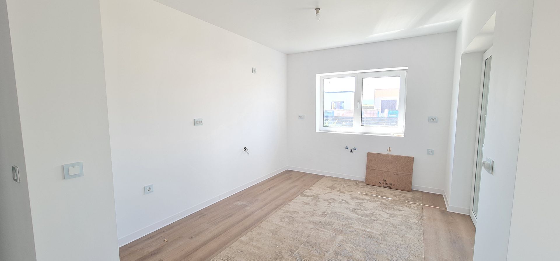 Casa individuala 4 camere finalizata intabulata Cartier Izvor Tarlungeni Brasov - Poză 3