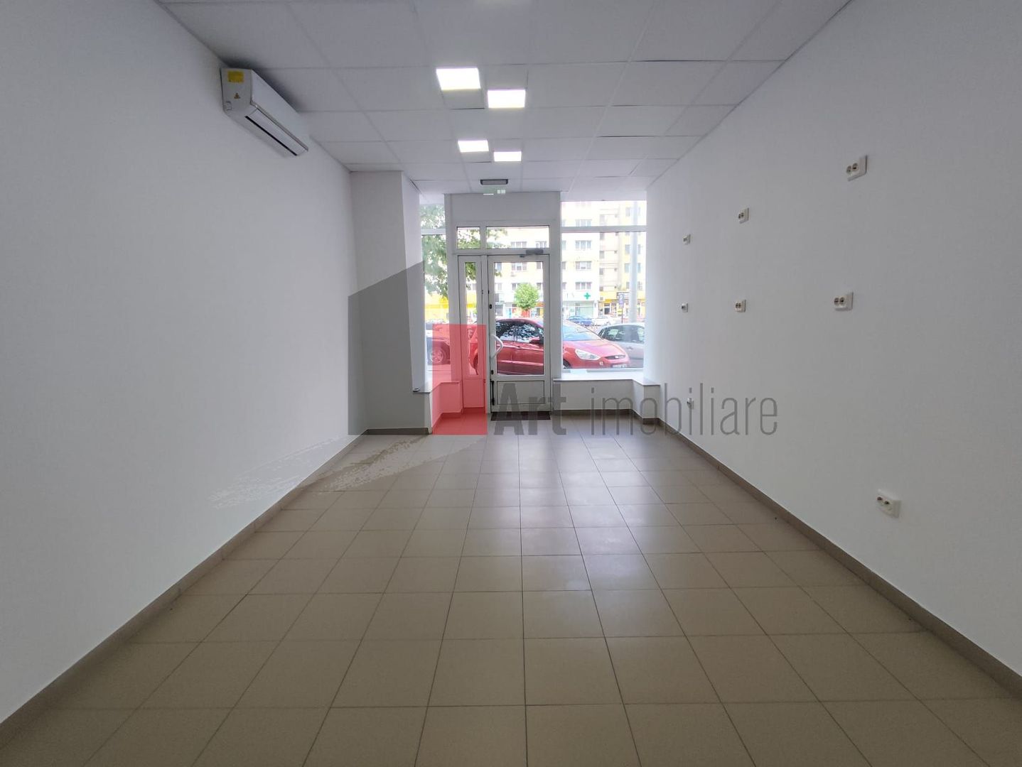 Spatiu comercial de inchiriat in zona Pantelimon - Poză 4