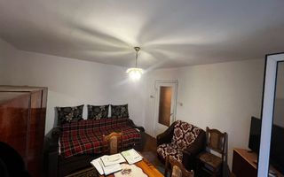 Vand Apartament 2 camere carpati 1 - Poză 1