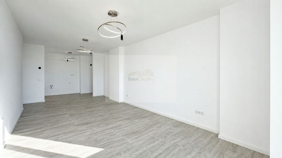 Investiție! Vânzare apartament 2 camere, terasă panoramică~zona Auchan - Poză 2