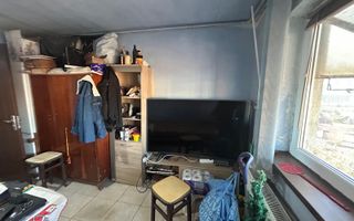 Apartament 1 Camera I Baie I Etaj 4/4 I Central - Poză 3