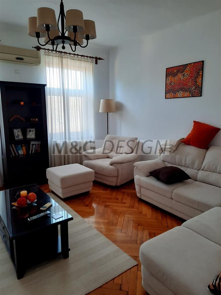Iosefinet13 camere2 bai-100mploc parcare in curte - Poză 1