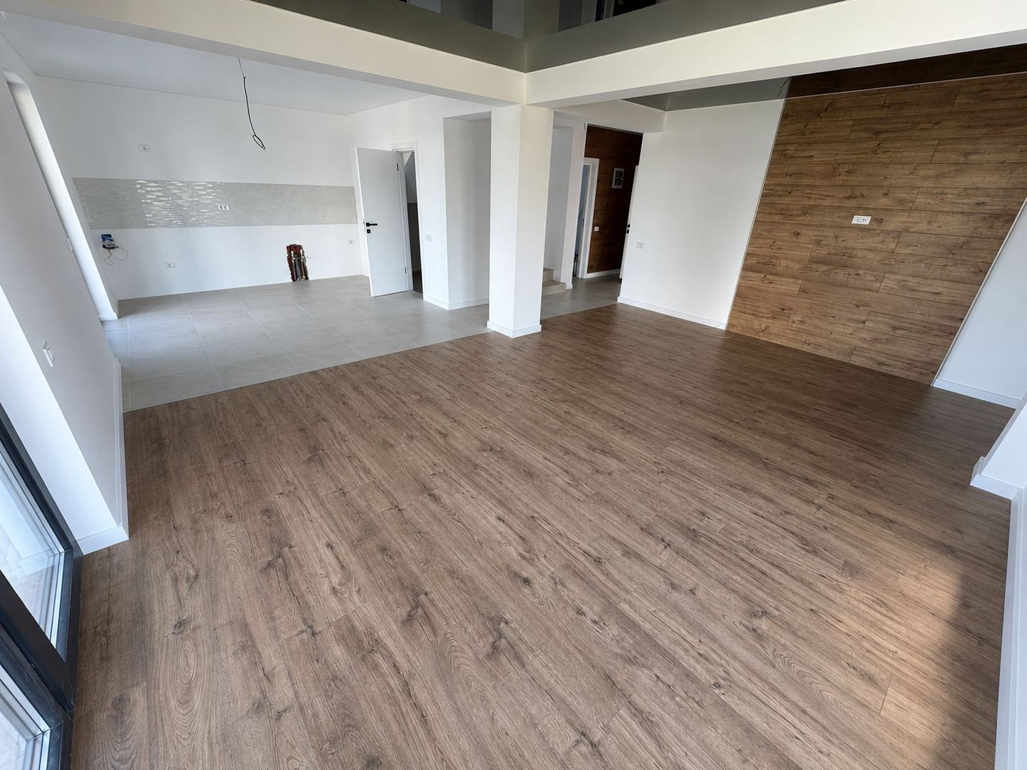 Individuala Otopeni, Odaile, curte MARE, 6 CAMERE - Poză 4