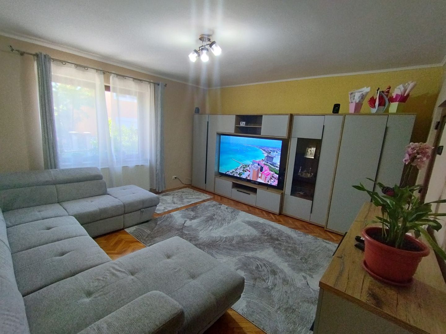 BRASADAS vinde casă cu etaj in zona Lidl. - Poză 1