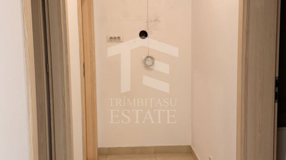 DE INCHIRIAT | SPATIU COMERCIAL | 166 MP - Poză 11