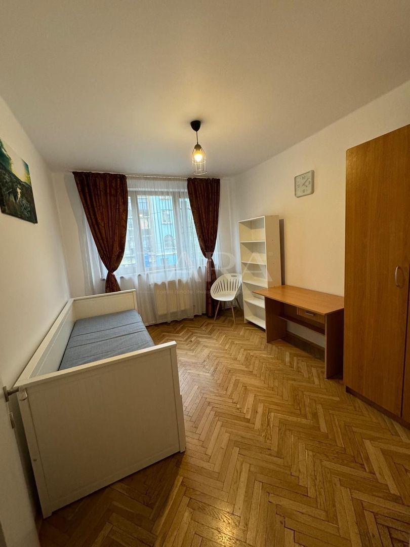 Apartament 3 camere decomandate – Centru, zona Facultatii de Litere - Poză 4