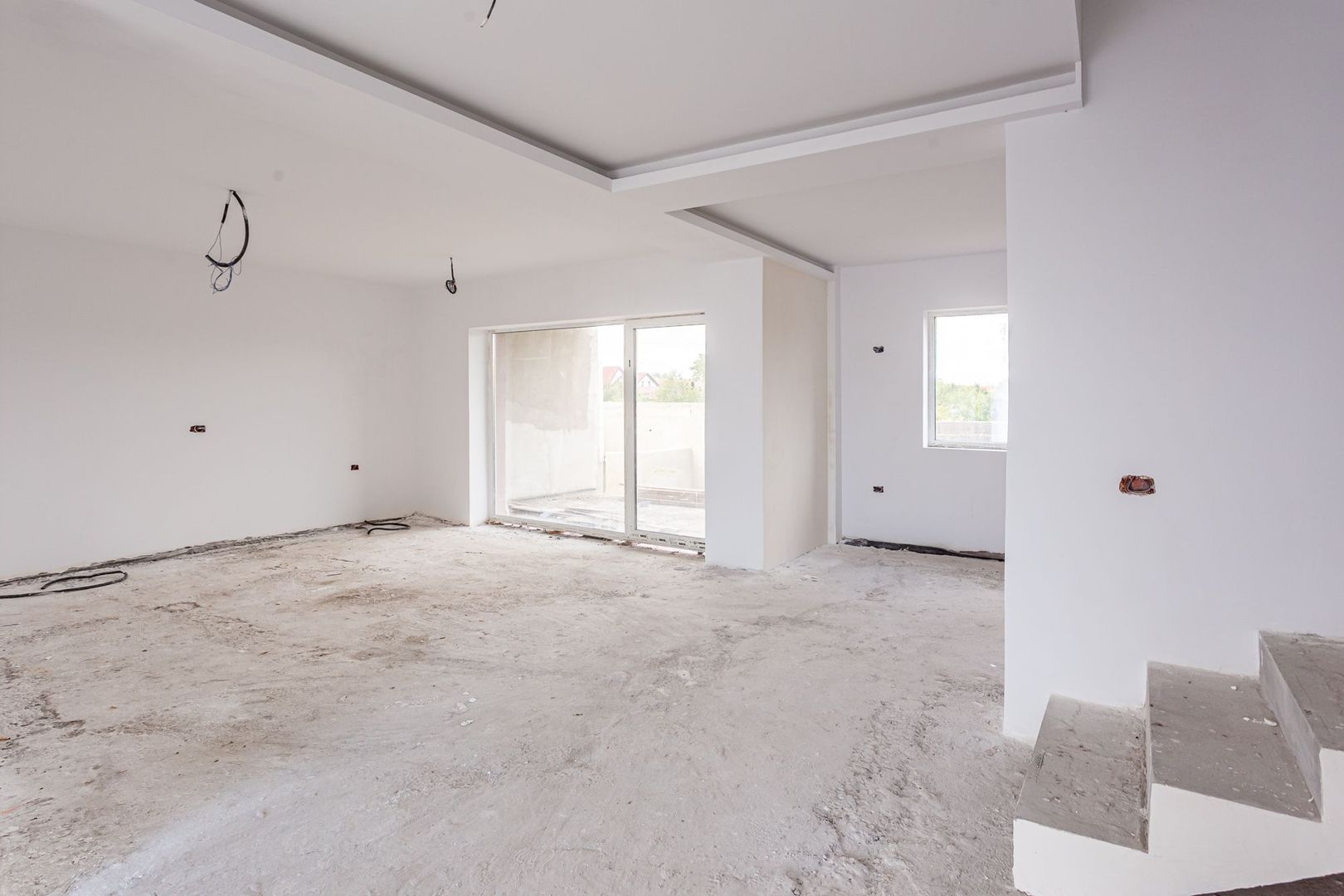 Casă nouă înșiruită, cu 5 camere, la gri, în Livada - Poză 3