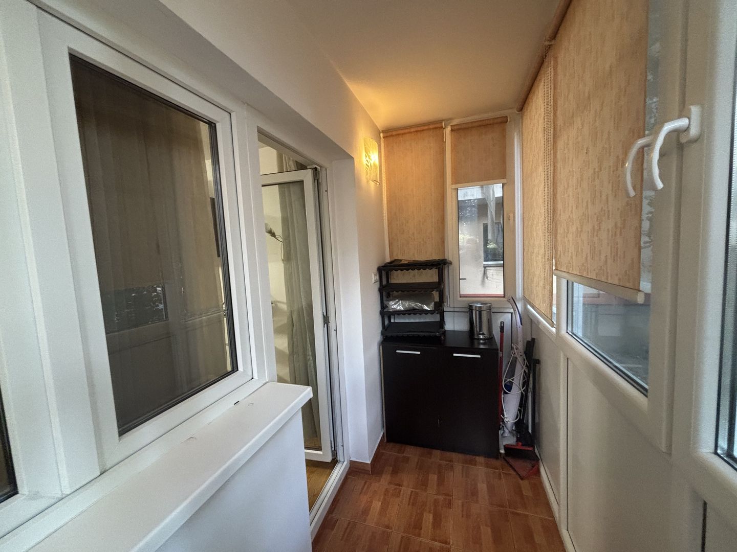 Apartament spatios in zona Sagului - Poză 7