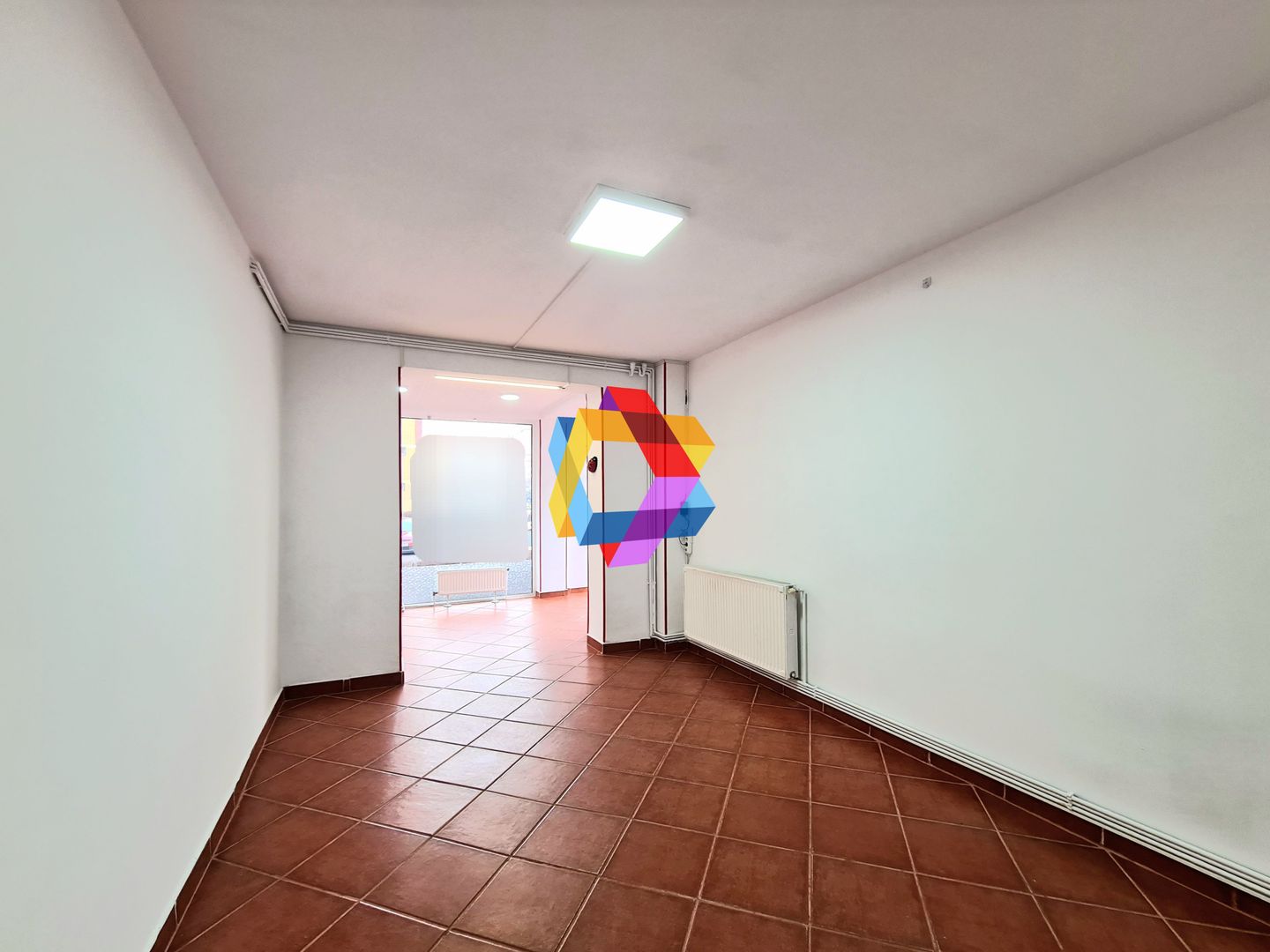 Spatiu comercial de închiriat  Brasov - 70 mp # spatii-comerciale-brasov.ro - Poză 7