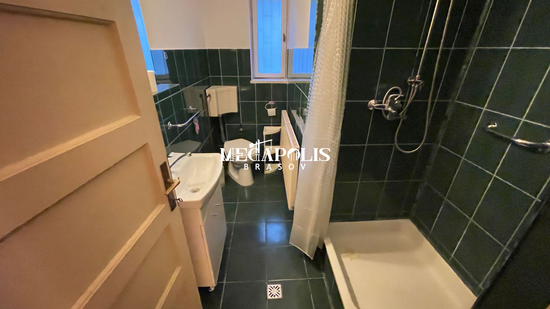 Apartament 2 camere | Curte | In apropriere de Coresi - Poză 11