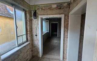 Casă individuală cu șură și curte generoasă – Apoldu de Sus, Sibiu - Poză 13