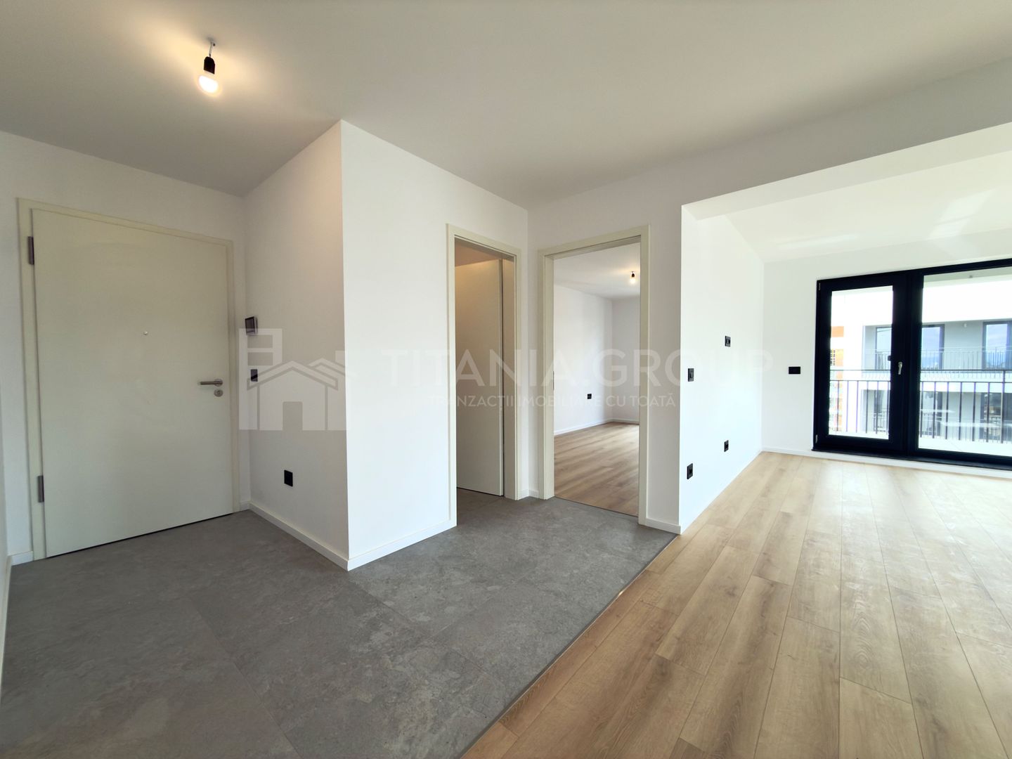 Apartament 2 camere cu vedere panoramică spre munte - Kasper Coresi - Poză 6