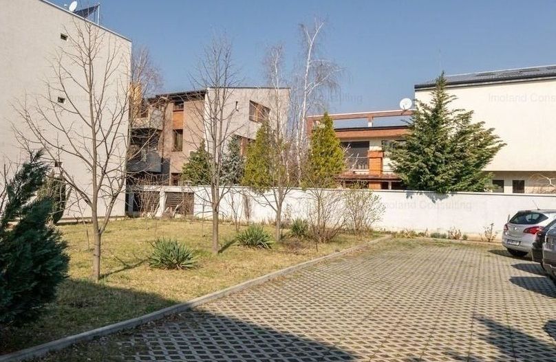 Apartament 4 camere nemobilat zona Petrom City - Poză 3