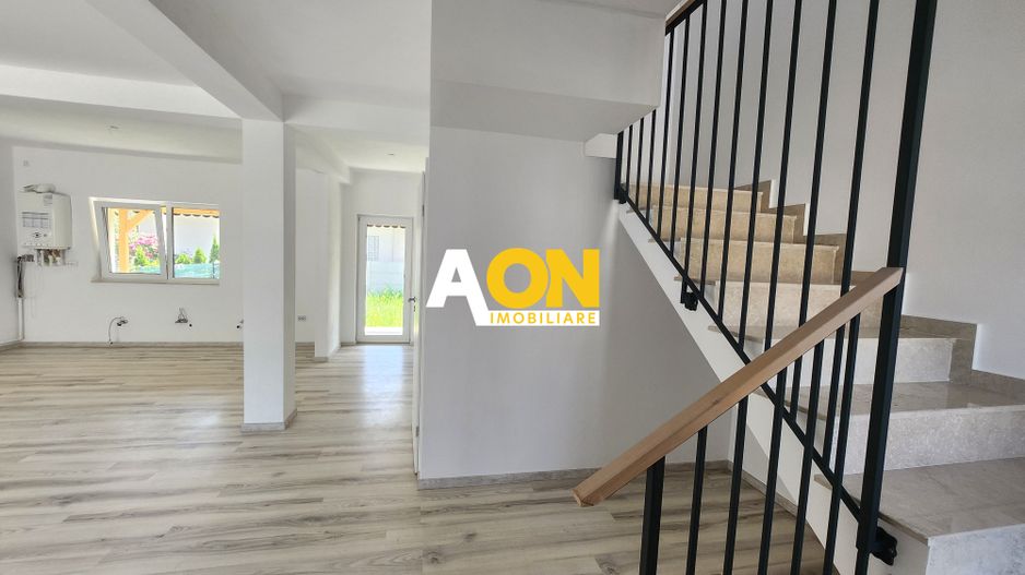De vanzare casa tip insiruit 4 camere, 180 mp teren zona Alba Micesti - Poză 11