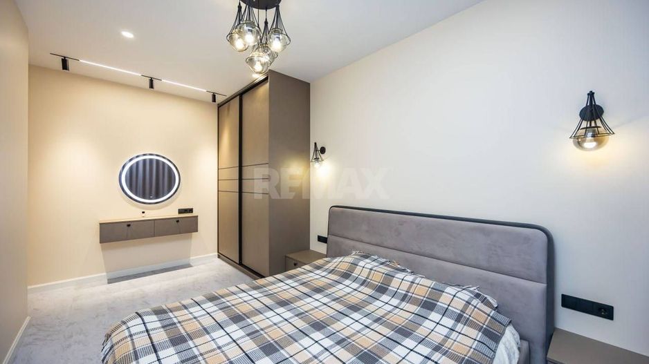Penthouse de Lux cu Terasă și Priveliște Panoramică - Poză 5