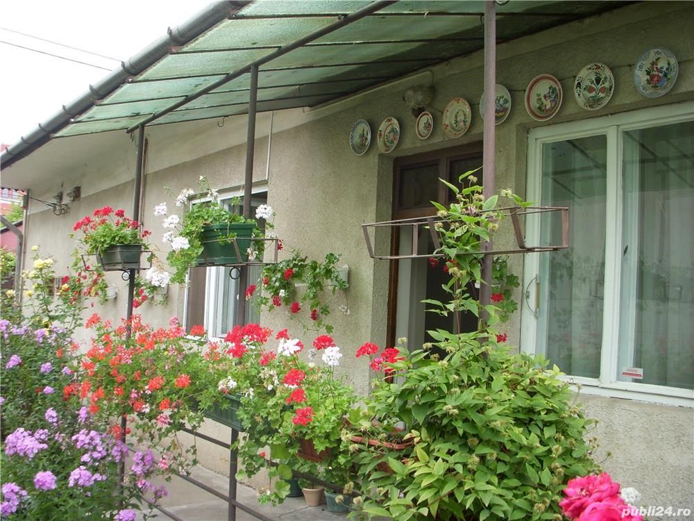 BRASADAS vinde casa singur in curte in zona semicentrala. - Poză 1