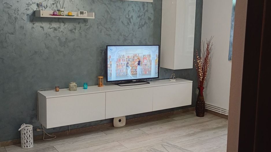 APARTAMENT DE INCHIRIAT CU 3 CAMERE, ZONA-CRAIOVITA NOUA - Poză 1