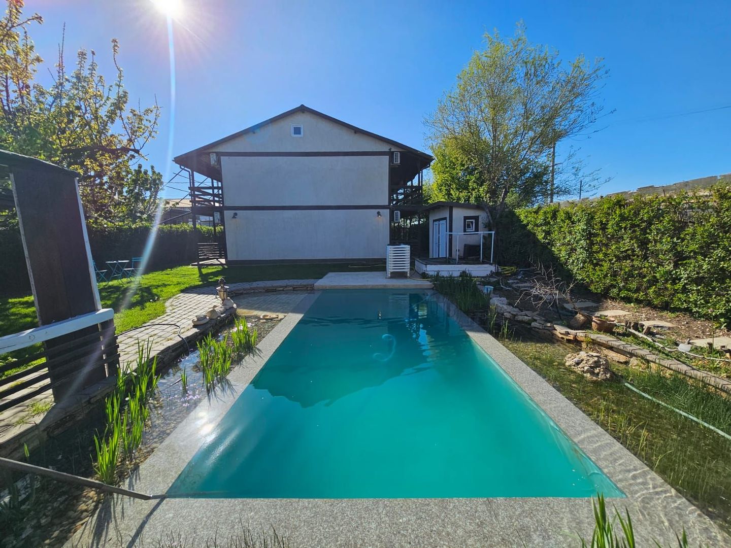 Pensiune de vanzare in Costinesti la doar 0.9 m distanta de plaja - Poză 8