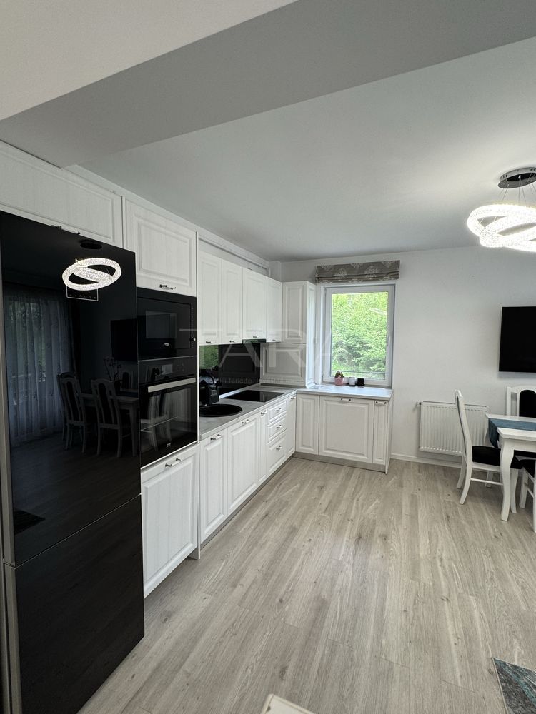 Apartament ultrafinisat cu 3 camere în zona Vivo - Poză 1