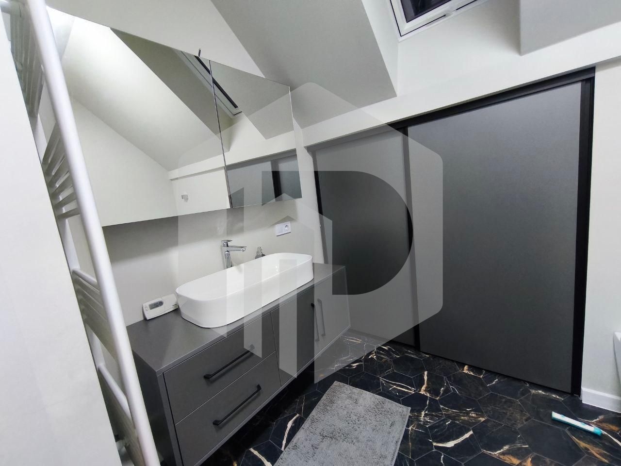 Casa tip duplex - Zona Centrala - 116mpu - 180mp Teren - 4 Camere - Poză 4