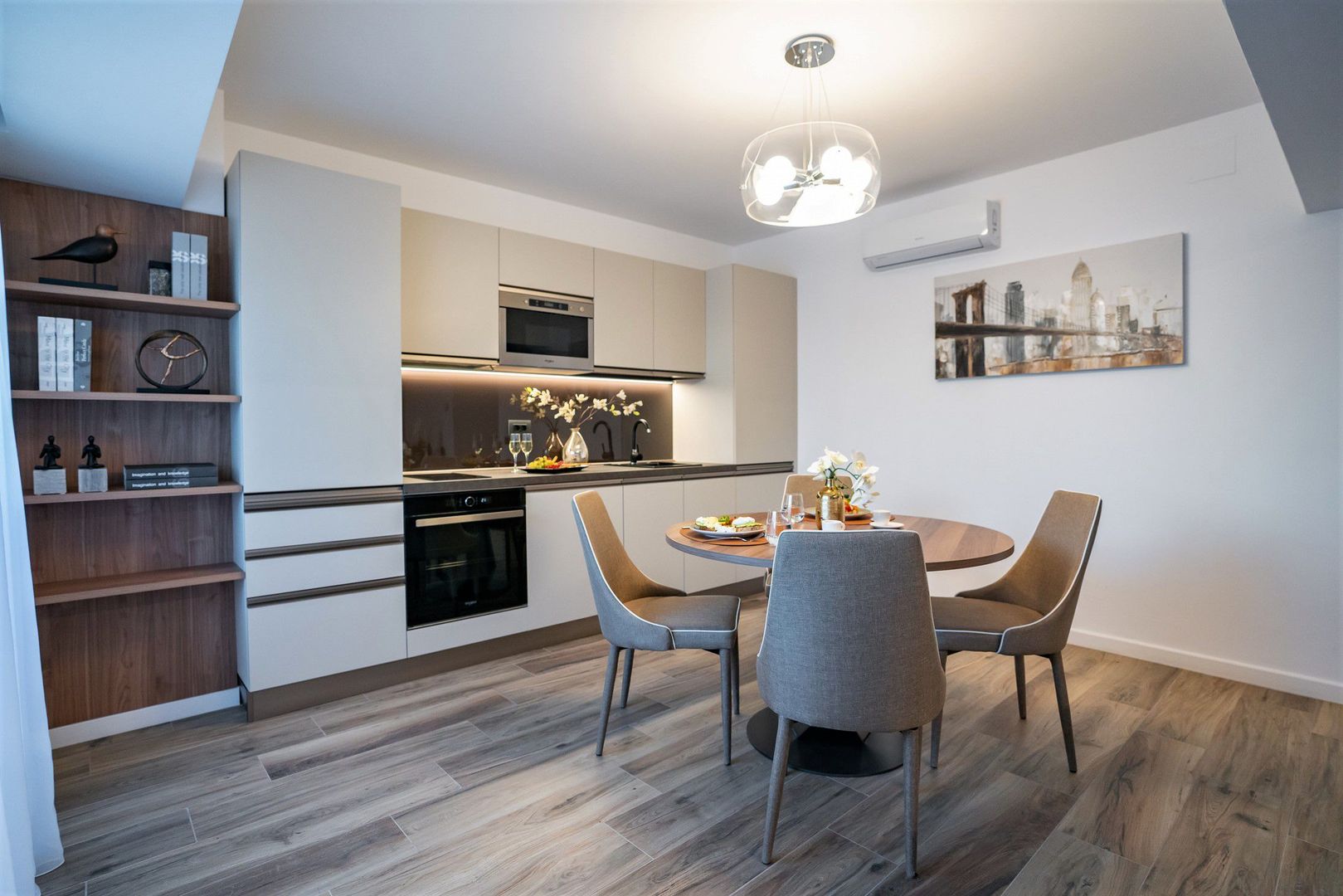 Aparthotel building Unirii B+GF+E+11 floors with 51 apartments, restaurant and SPA - Poză 28