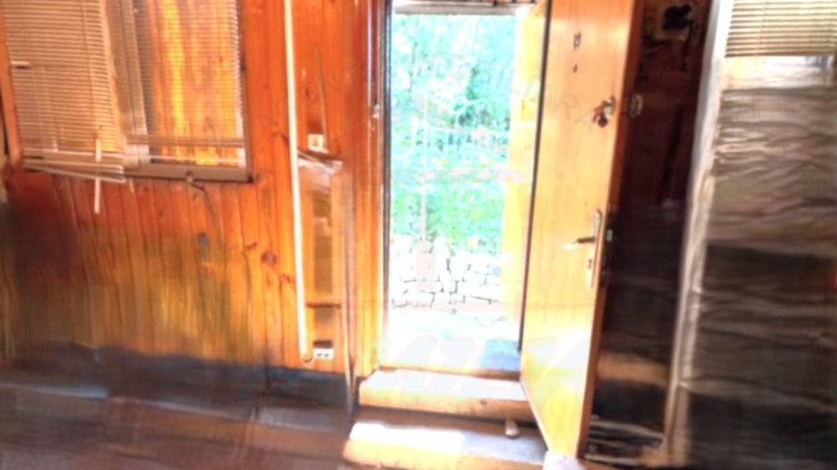 Cabana din lemn+ teren 2000 mp , 105.000 Euro negociabil, zona Metro - Poză 1