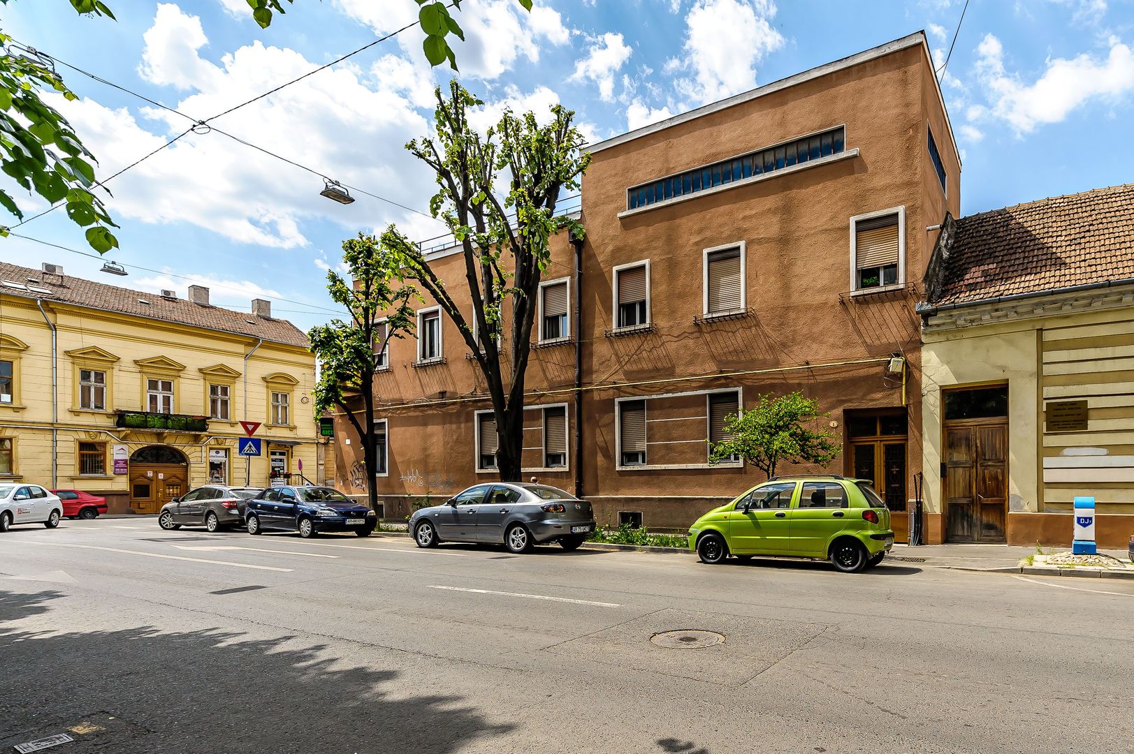 Apartament cu 2 camere, ultracentral, etajul 1 - Poză 1