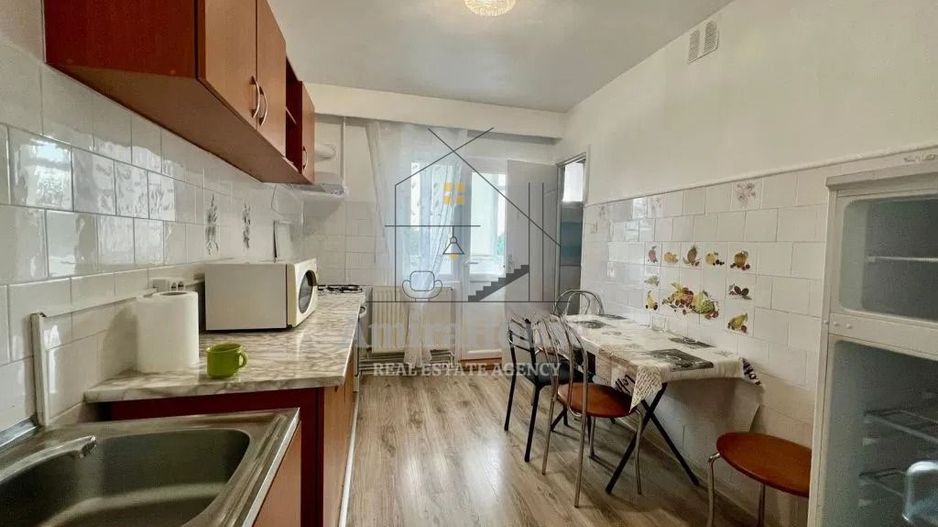 Apartament 2 camere decomandate, Zorilor zona Golden Tulip - Poză 11