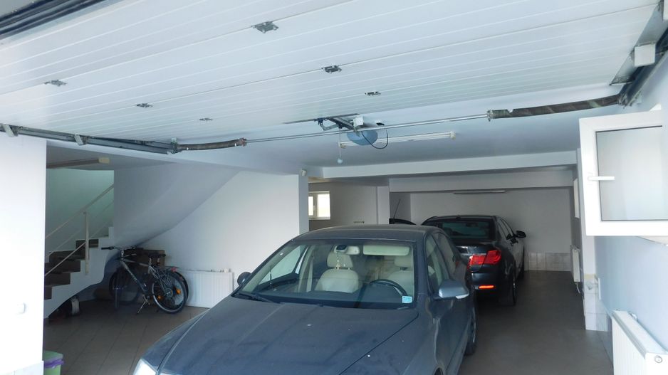 Vilă spectaculoasă de închiriat, parcare 10 locuri, Grădina Botanică - Poză 25