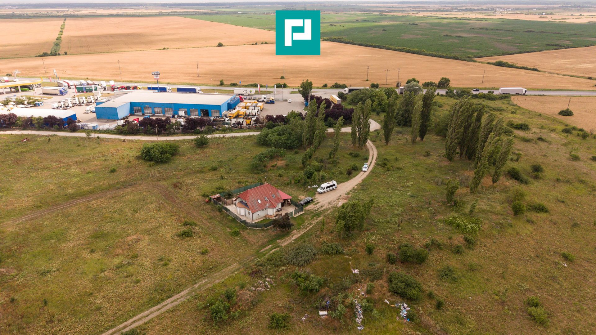 Casă cu mansardă, teren 410 mp - Poză 27